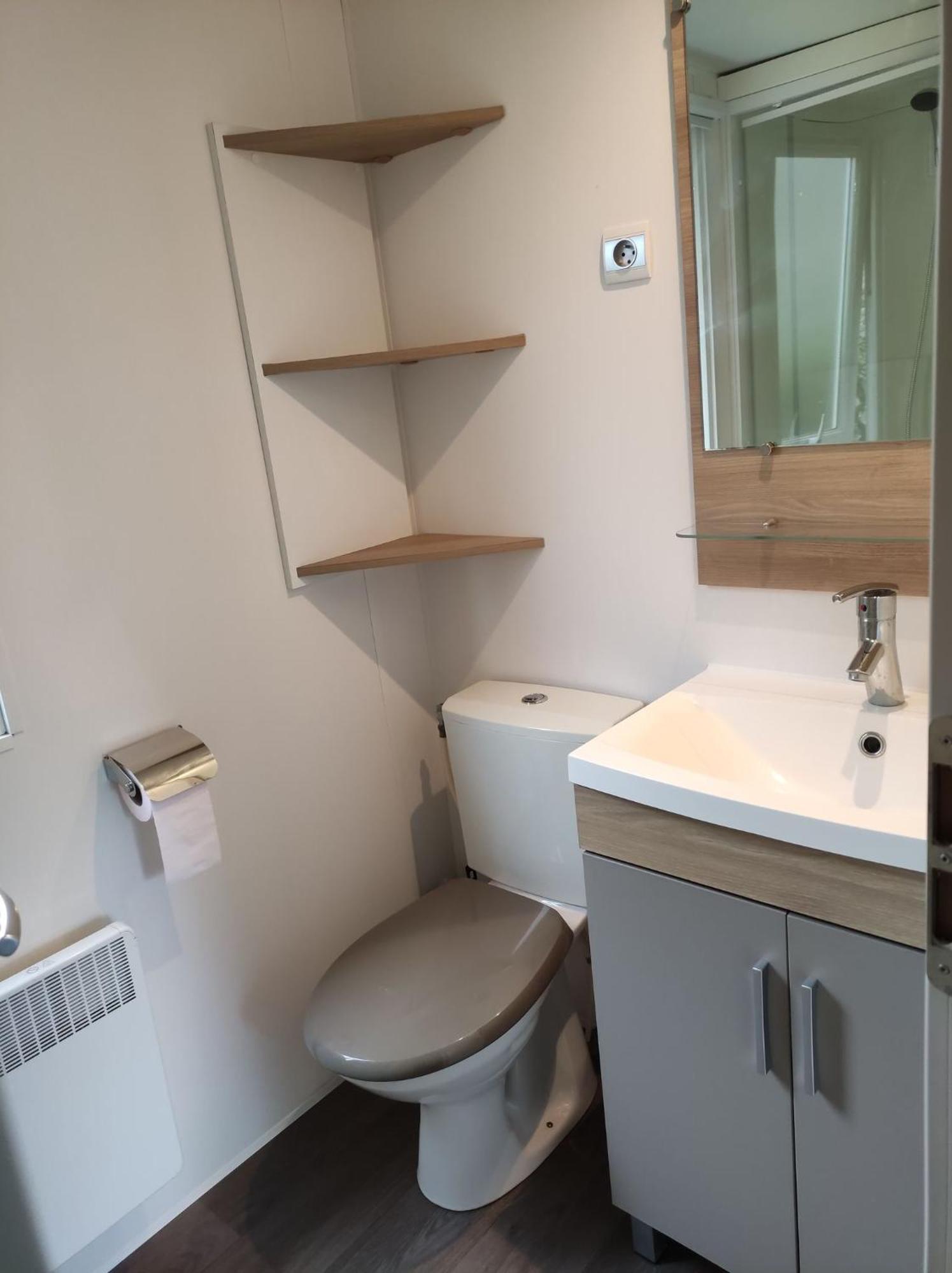 Mobil-Home 6/8 Personnes Au Domaine De Kerlann, Pont-Aven Extérieur photo
